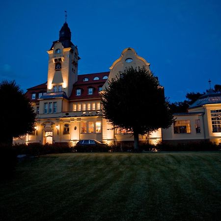 Bernsteinschloss Wendorf  Exterior foto