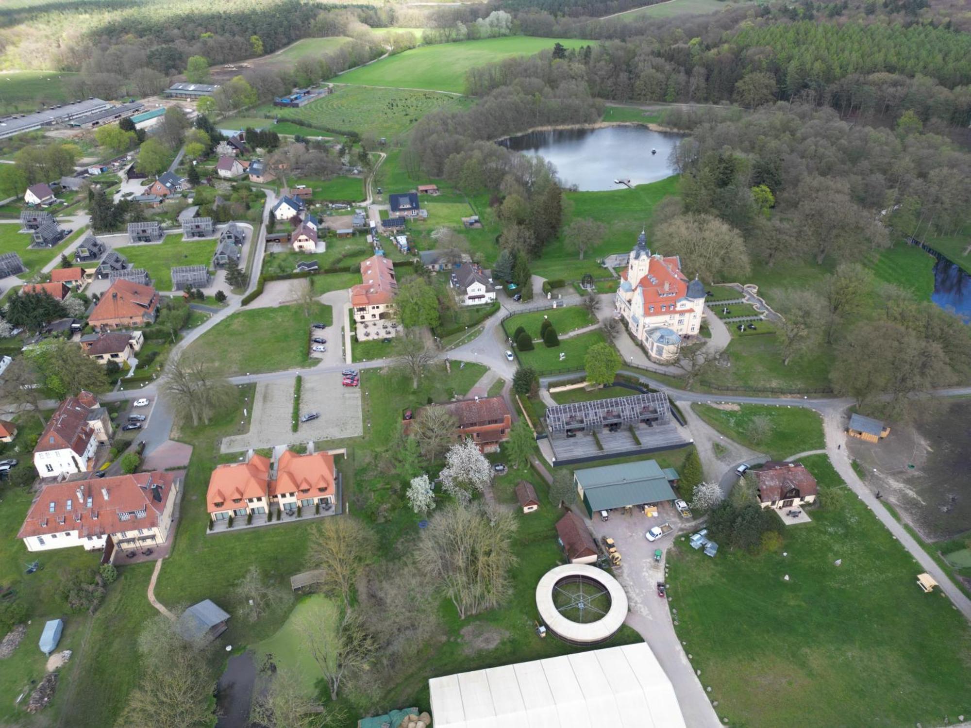 Bernsteinschloss Wendorf  Exterior foto
